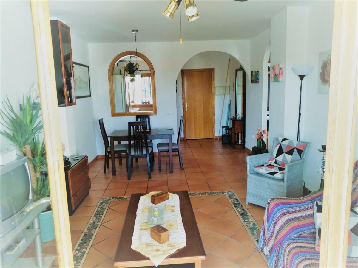 Casa Herminia 弗里希利亚纳 外观 照片