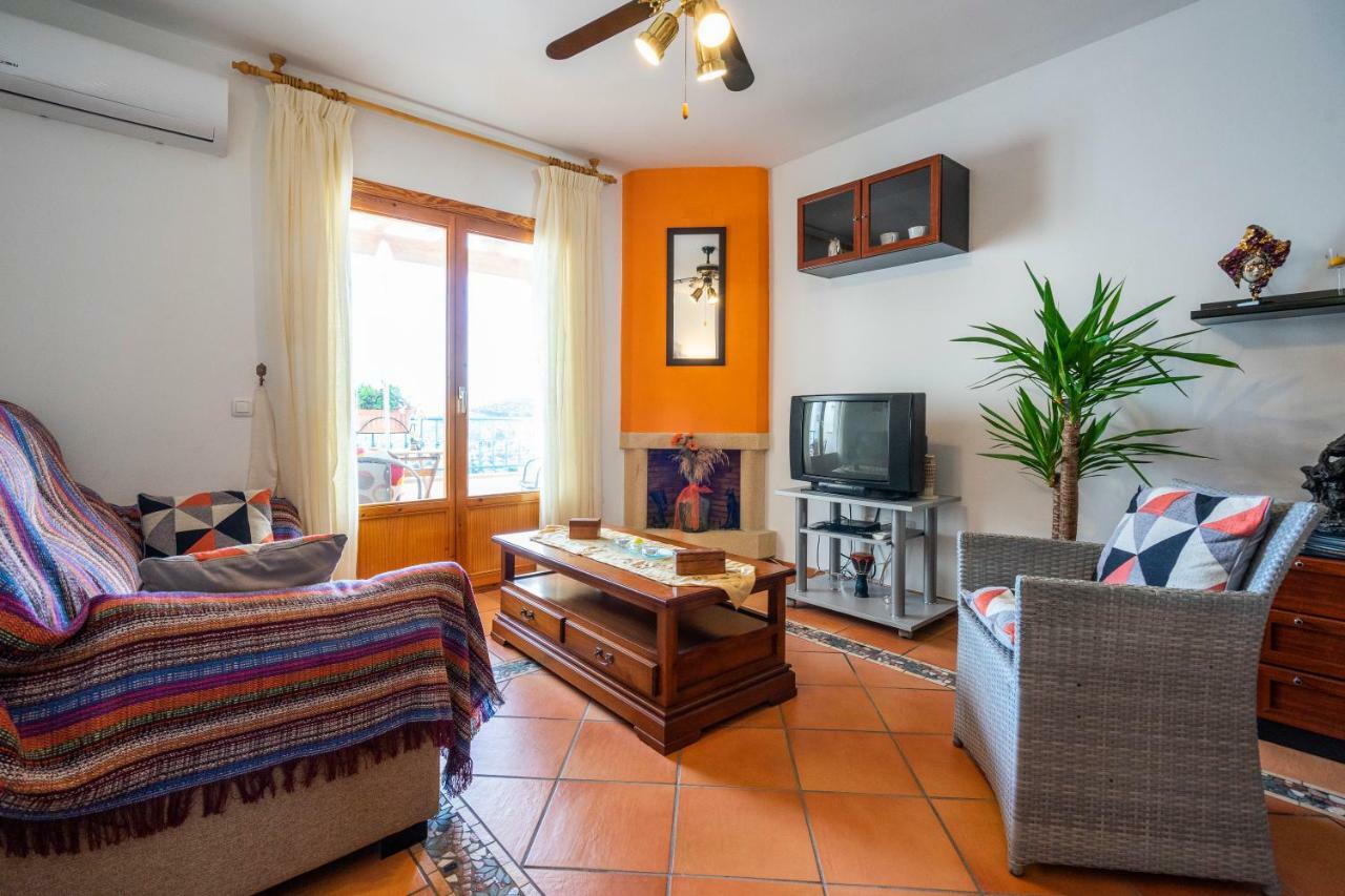 Casa Herminia 弗里希利亚纳 外观 照片